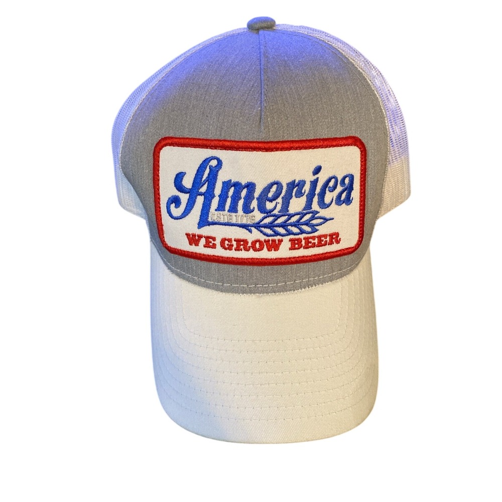 America Est‎ 1776 We Grow Beer Snapback Trucker Hat White And Gray